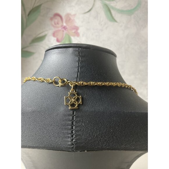 Vintage Ann Taylor Gold Tone Pave Rhinestone Fish Pendant Charm Necklace - Picture 3 of 6